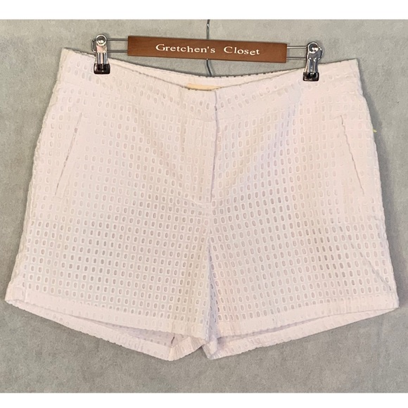 dept 222 Pants - Dept 222 Women’s White Textured Shorts. Size 12